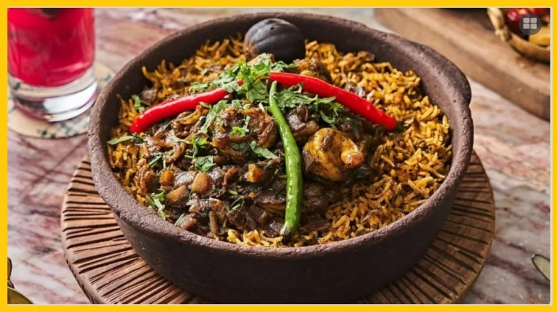বৃষ্টিভেজা ছুটিতে গরুর মাংসের ভুনা খিচুড়ি, ঘরে বসেই সহজ রেসিপি