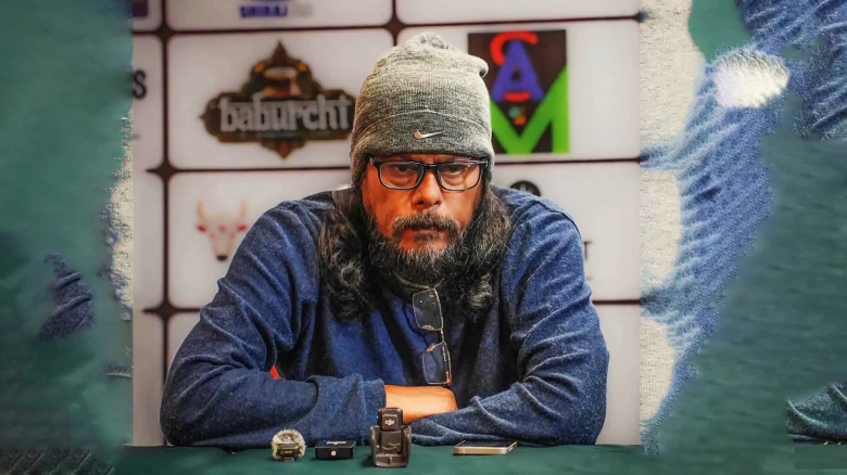 শেষ পর্যন্ত গানই গাইতে চান জেমস, ‘একজন শ্রোতা থাকল...