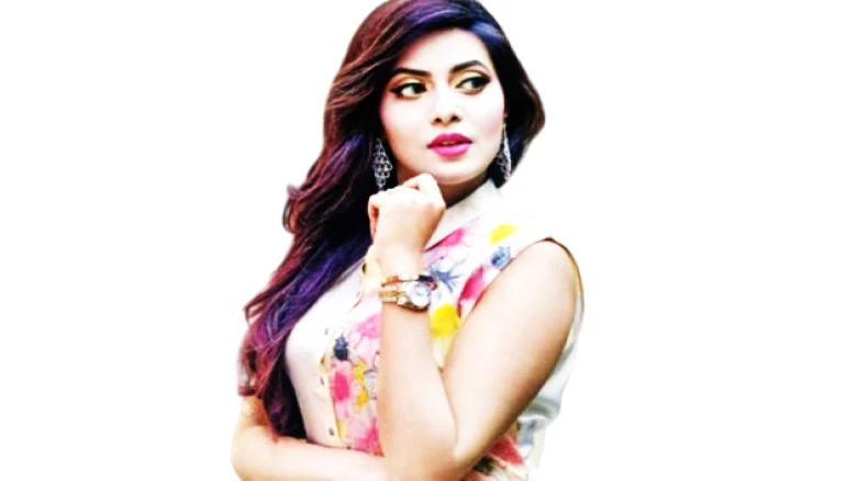 গরমে হালকা সাজেই থাকুন ফ্রেশ ও আকর্ষণীয়...