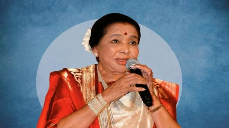 সুরের আকাশে নক্ষত্রপতন: কিংবদন্তি গায়িকা আশা ভোঁসলে আর নেই